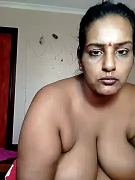Snapshot of NWC4LYF chatting on May 9, 2026, 8:41 am NWC4LYF online show from May 9, 2026, 8:41 am