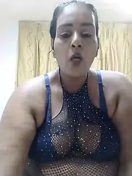 Snapshot of NWC4LYF chatting on May 14, 2026, 8:15 pm NWC4LYF online show from May 14, 2026, 8:15 pm