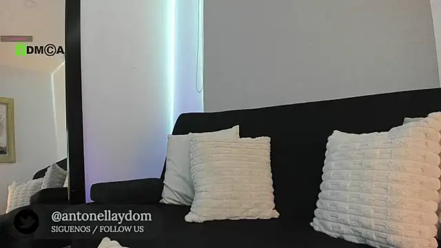 antonella dom1 online show from April 14, 2026, 8:26 pm