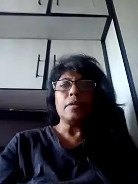 MsAttitude online show from November 10, 2025, 7:51 am