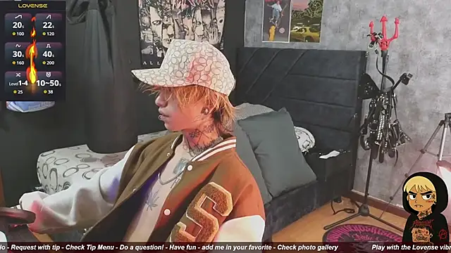 AcidMilo online show from November 15, 2025, 12:02 pm