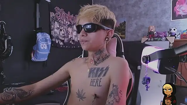 AcidMilo online show from February 9, 2026, 4:22 pm