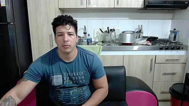 Snapshot of Karen_sex92 chatting on January 17, 2025, 1:03 pm Karen sex92 online show from January 17, 2025, 1:03 pm