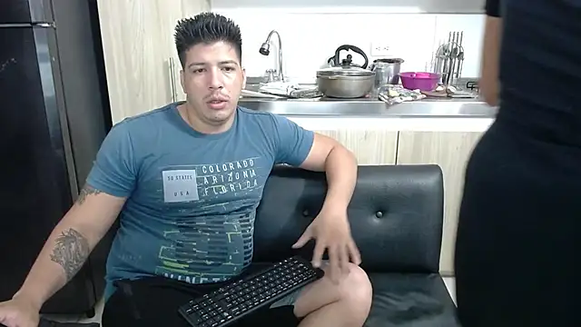 Snapshot of Karen_sex92 chatting on January 28, 2025, 12:54 pm Karen sex92 online show from January 28, 2025, 12:54 pm