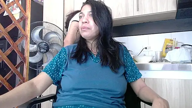 Snapshot of Karen_sex92 chatting on October 12, 2025, 7:57 pm Karen sex92 online show from October 12, 2025, 7:57 pm