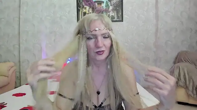 TrueFoxyyy online show from May 14, 2026, 7:09 pm