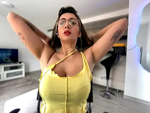 Anny Moore09 online show from October 2, 2025, 1:29 pm