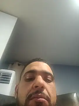 Snapshot of ositomanzo chatting on November 28, 2025, 1:52 am ositomanzo online show from November 28, 2025, 1:52 am