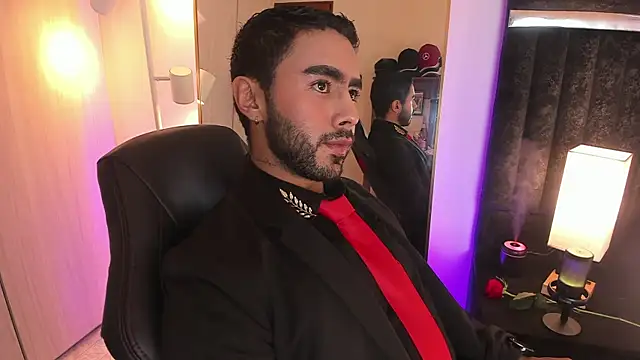 ItsMeEros online show from December 13, 2025, 10:37 pm