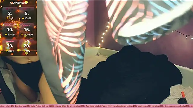 Snapshot of Littlepinkcat chatting on December 24, 2024, 3:05 am Littlepinkcat online show from December 24, 2024, 3:05 am