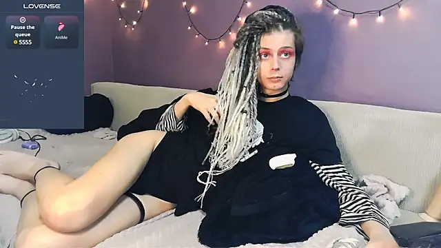 Snapshot of Littlepinkcat chatting on March 20, 2025, 7:57 pm Littlepinkcat online show from March 20, 2025, 7:57 pm