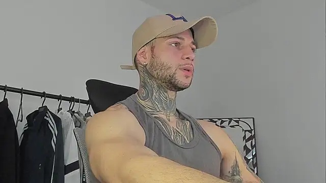  jamesleandros1 online show from October 23, 2025, 3:11 pm