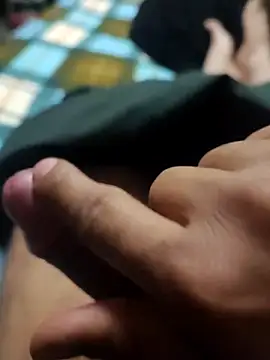 Snapshot of chudailovers001 chatting on March 15, 2025, 5:15 pm chudailovers001 online show from March 15, 2025, 5:15 pm