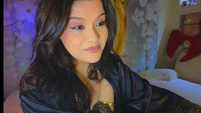 Snapshot of Malika_uAngel chatting on March 9, 2025, 2:50 am Malika uAngel online show from March 9, 2025, 2:50 am