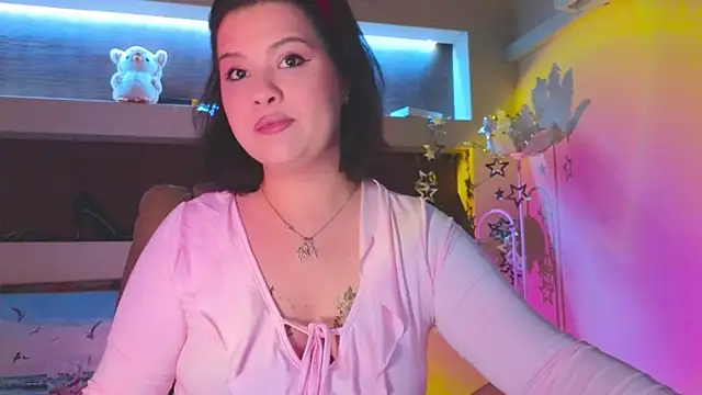 Snapshot of Malika_uAngel chatting on September 15, 2025, 12:54 am Malika uAngel online show from September 15, 2025, 12:54 am