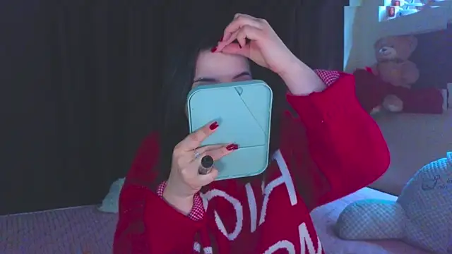 Snapshot of Malika_uAngel chatting on February 5, 2026, 10:47 pm Malika uAngel online show from February 5, 2026, 10:47 pm