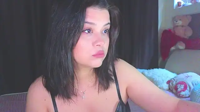 Snapshot of Malika_uAngel chatting on February 7, 2026, 10:24 pm Malika uAngel online show from February 7, 2026, 10:24 pm