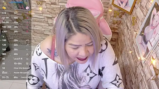 Dalessa Bigtits online show from February 25, 2026, 3:27 am