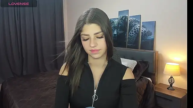 Snapshot of MaryMayson chatting on December 19, 2024, 4:02 pm MaryMayson online show from December 19, 2024, 4:02 pm