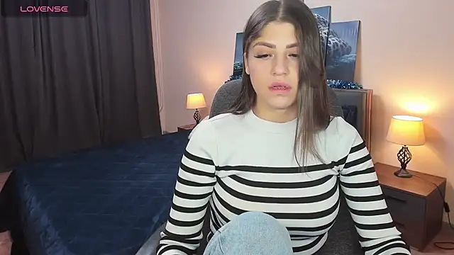 Snapshot of MaryMayson chatting on January 13, 2025, 3:47 pm MaryMayson online show from January 13, 2025, 3:47 pm