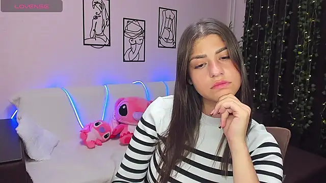 Snapshot of MaryMayson chatting on September 8, 2025, 4:39 pm MaryMayson online show from September 8, 2025, 4:39 pm