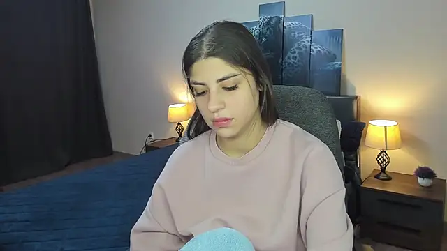 Snapshot of MaryMayson chatting on December 15, 2025, 12:20 pm MaryMayson online show from December 15, 2025, 12:20 pm