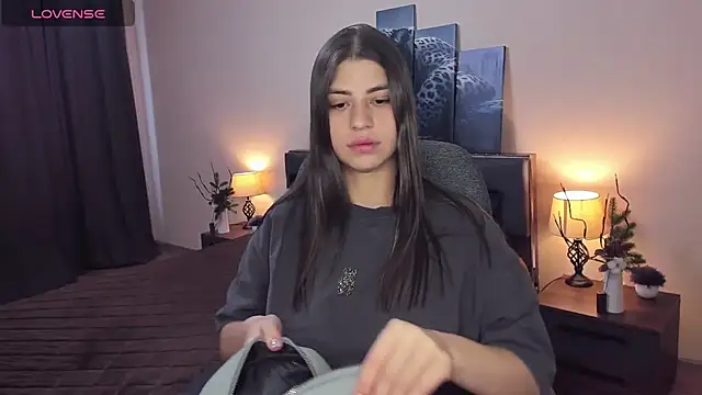 Snapshot of MaryMayson chatting on January 15, 2026, 11:04 am MaryMayson online show from January 15, 2026, 11:04 am