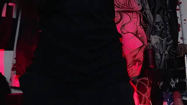 Silentmary online show from April 9, 2026, 1:05 am