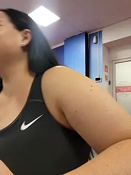 GeorgiaLerox online show from October 26, 2025, 12:33 pm