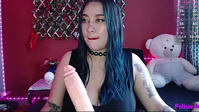 nathalie zanettii online show from November 9, 2025, 9:57 pm