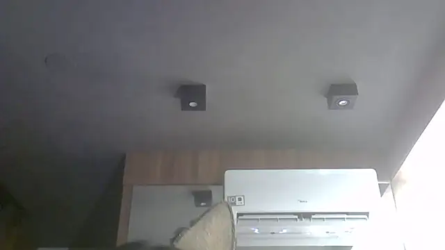 Skinny-Kitten online show from December 2, 2025, 5:52 pm