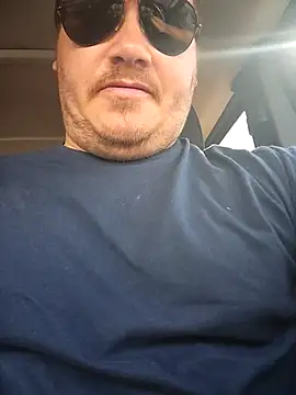 valhallacouple420 online show from November 18, 2025, 9:08 pm