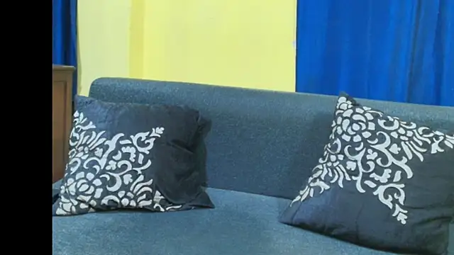 Cute boy2000 online show from March 1, 2026, 12:40 pm