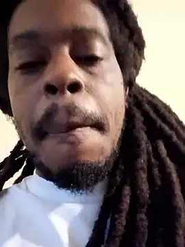 Snapshot of biggdick10 chatting on March 1, 2026, 2:13 am biggdick10 online show from March 1, 2026, 2:13 am