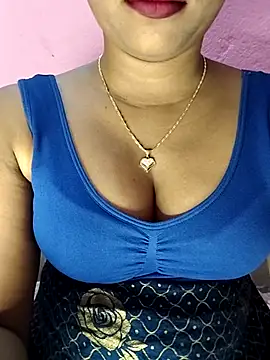 ANGE-MOU online show from March 10, 2025, 7:29 pm