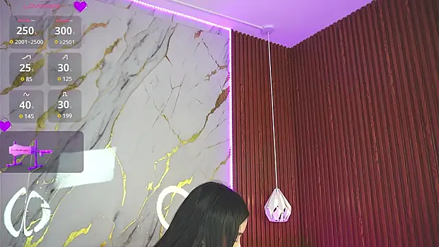 haylie  online show from January 21, 2025, 6:22 am