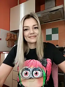 Snapshot of KrissSexi chatting on February 17, 2025, 5:47 am KrissSexi online show from February 17, 2025, 5:47 am