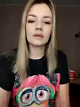 Snapshot of KrissSexi chatting on February 18, 2025, 4:58 am KrissSexi online show from February 18, 2025, 4:58 am