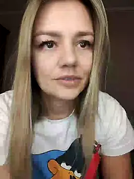 Snapshot of KrissSexi chatting on February 18, 2025, 2:59 pm KrissSexi online show from February 18, 2025, 2:59 pm