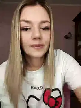 Snapshot of KrissSexi chatting on February 28, 2025, 6:43 am KrissSexi online show from February 28, 2025, 6:43 am