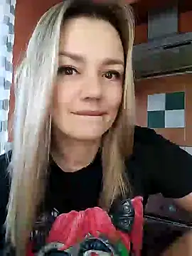 Snapshot of KrissSexi chatting on March 1, 2025, 6:13 am KrissSexi online show from March 1, 2025, 6:13 am