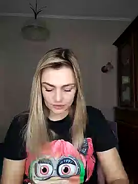 Snapshot of KrissSexi chatting on March 2, 2025, 4:32 pm KrissSexi online show from March 2, 2025, 4:32 pm