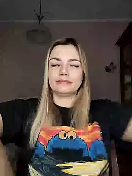 Snapshot of KrissSexi chatting on March 9, 2025, 4:16 am KrissSexi online show from March 9, 2025, 4:16 am