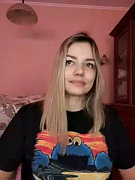 Snapshot of KrissSexi chatting on March 10, 2025, 9:43 am KrissSexi online show from March 10, 2025, 9:43 am