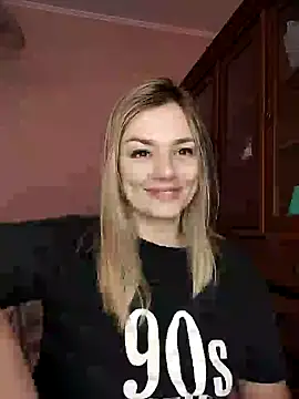 Snapshot of KrissSexi chatting on March 11, 2025, 9:24 am KrissSexi online show from March 11, 2025, 9:24 am