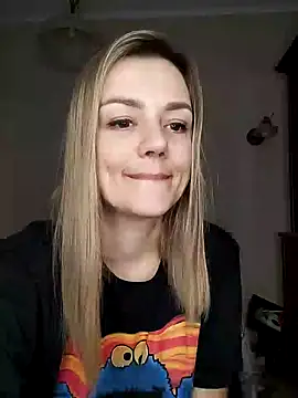 Snapshot of KrissSexi chatting on March 12, 2025, 4:02 pm KrissSexi online show from March 12, 2025, 4:02 pm