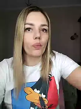 Snapshot of KrissSexi chatting on March 14, 2025, 2:19 pm KrissSexi online show from March 14, 2025, 2:19 pm