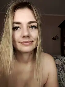 Snapshot of KrissSexi chatting on March 19, 2025, 2:13 pm KrissSexi online show from March 19, 2025, 2:13 pm