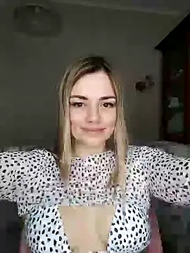 Snapshot of KrissSexi chatting on March 21, 2025, 3:46 pm KrissSexi online show from March 21, 2025, 3:46 pm