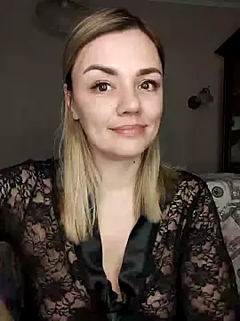 Snapshot of KrissSexi chatting on March 21, 2025, 6:51 pm KrissSexi online show from March 21, 2025, 6:51 pm